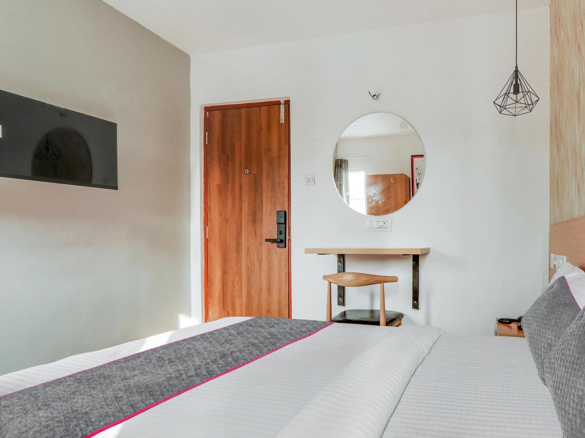 Hotel Townhouse Casa Grand à Haïdarabad Extérieur photo